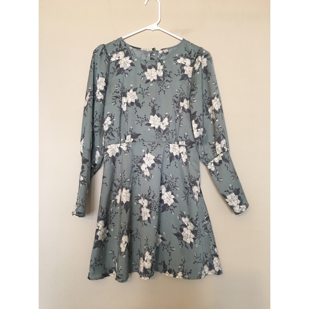 Floral long sleeve dress